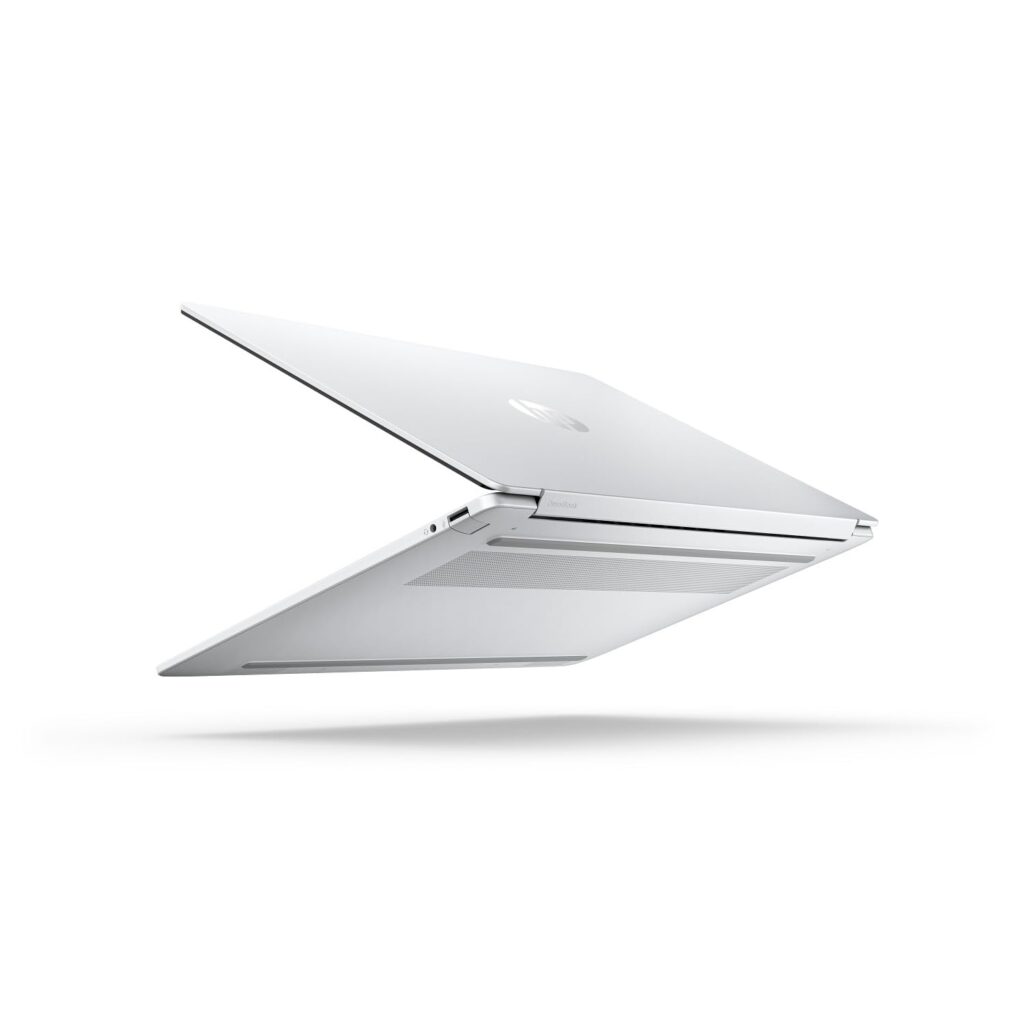 Forget MacBooks HP OmniBook 5 Arrives in India with 34-Hour Battery and Genius A.I. Features!